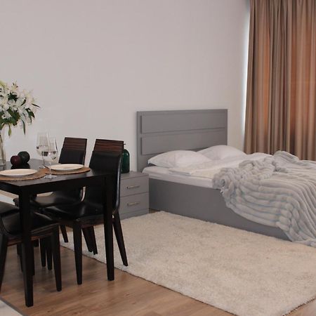 Cozy Home Exclusive Time 알마티 외부 사진